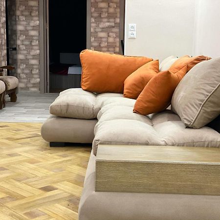 Luxury 4-Bedroom Apartment In The Center Tiflis Dış mekan fotoğraf