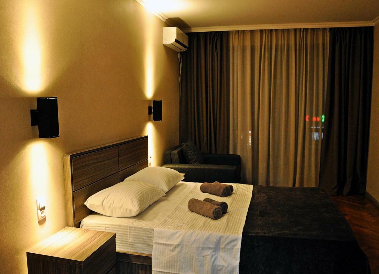 Luxury 4-Bedroom Apartment In The Center Tiflis Dış mekan fotoğraf